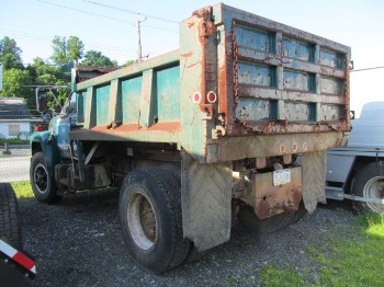 DT-560 - 1988 FORD F800
